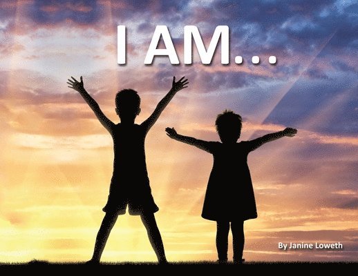 Janine Loweth - I Am, Häftad