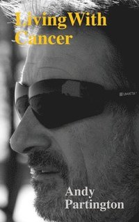 bokomslag Living with Cancer