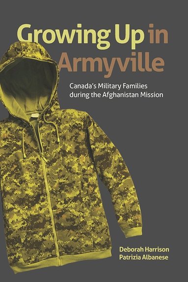 Deborah Harrison, Patrizia Albanese - Growing Up in Armyville, Häftad