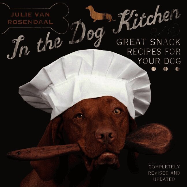 Julie Van Rosendaal - In the Dog Kitchen, Häftad