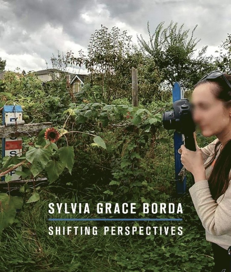 Jordan Strom - Sylvia Grace Borda, Häftad