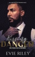 bokomslag Kissing Danger: An MM Mafia Romance