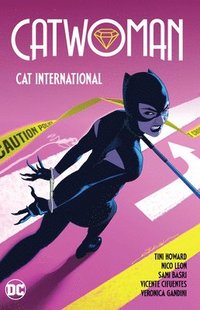 bokomslag Catwoman Vol. 2: Cat International