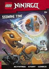 bokomslag LEGO NINJAGO: Sssnake Time Activity Book (with Snake Warrior Minifigure)