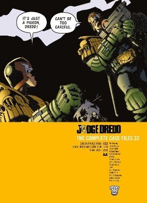 John Wagner, Simon Fraser, Arthur Ranson - Judge Dredd: The Complete Case Files 32, Häftad