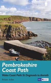bokomslag Pembrokeshire Coast Path