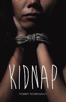Tommy Donbavand, Danny Pearson - Kidnap, Häftad