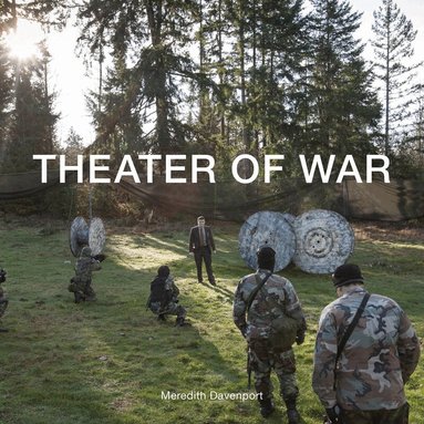 Meredith Davenport, Daniel A. Kelin, II - Theater of War, Häftad