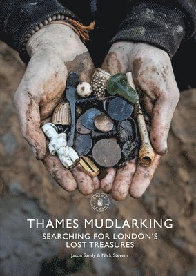 Thames Mudlarking 1