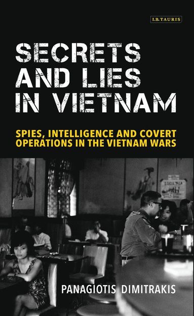 bokomslag Secrets and Lies in Vietnam