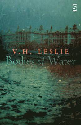 V. H. Leslie - Bodies of Water, Häftad