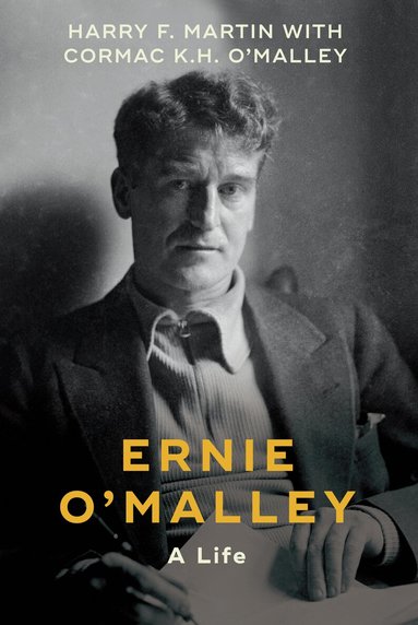 Harry Martin, Cormac O'Malley - Ernie O'Malley, Häftad
