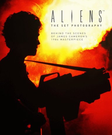 Simon Ward - Aliens: The Set Photography, Inbunden