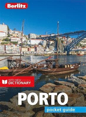 bokomslag Berlitz Pocket Guide Porto (Travel Guide with Dictionary)