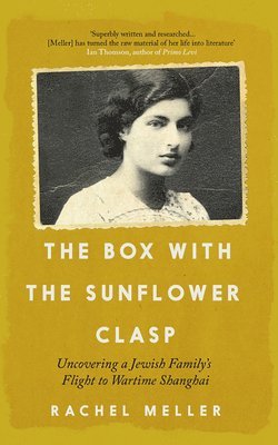 The Box with the Sunflower Clasp 1