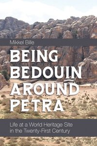 bokomslag Being Bedouin Around Petra