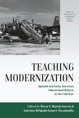 bokomslag Teaching Modernization