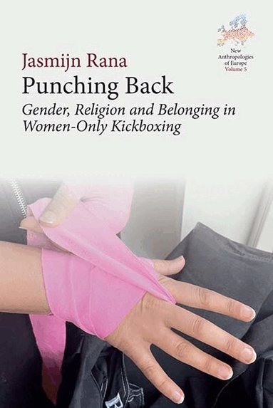 Jasmijn Rana - Punching Back, Inbunden