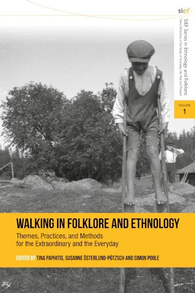 Tina Paphitis, Susanne Österlund-Pötzsch, Simon Poole - Walking in Folklore and Ethnology, Inbunden. Tillgänglighet: Kommande