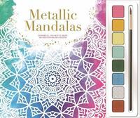 bokomslag Metallic Mandalas