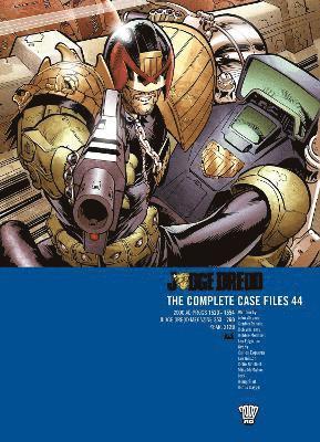 John Wagner, Gordon Rennie, Rob Williams, Ian Edginton, Robbie Morrison - Judge Dredd: The Complete Case Files 44, Häftad