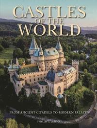bokomslag Castles of the World