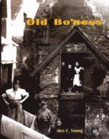 Alex F. Young - Old Bo'ness, Häftad