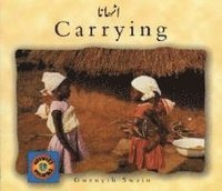 bokomslag Carrying (English-Urdu)