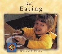 bokomslag Eating (English-Urdu)
