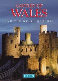 bokomslag Castles of Wales