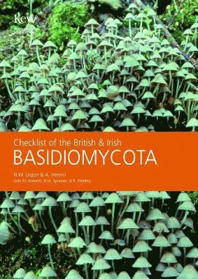 bokomslag Checklist of the British and Irish Basidiomycota