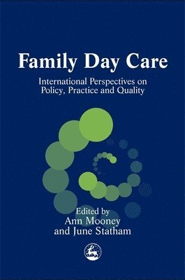Ann Mooney, Robert Sachs, June Statham, Ann Mooney - Family Day Care, Häftad