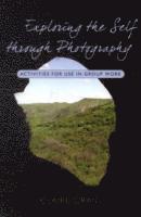 Claire Craig - Exploring the Self through Photography, Häftad