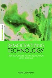 bokomslag Democratizing Technology