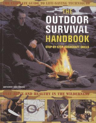 bokomslag Outdoor Survival Handbook: Step-by-step Bushcraft Skills