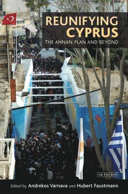 Andrekos Varnava, Hubert Faustmann - Reunifying Cyprus, Inbunden