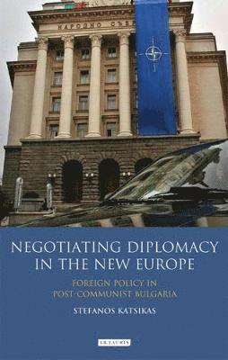 Negotiating Diplomacy in the New Europe 1