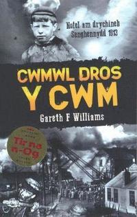 bokomslag Cwmwl dros y Cwm