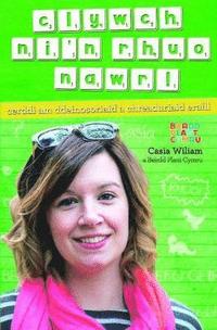 bokomslag Clywch Ni'n Rhuo Nawr! - Cerddi am Ddeinosoriaid a Chreaduriaid Eraill