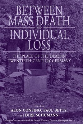 Between Mass Death and Individual Loss 1