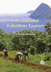 bokomslag International Volunteer Tourism