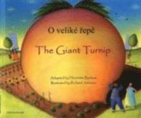 bokomslag The Giant Turnip Czech & English