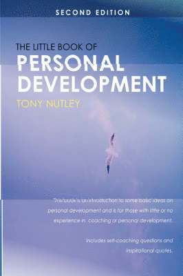 bokomslag The Little Book of Personal Development