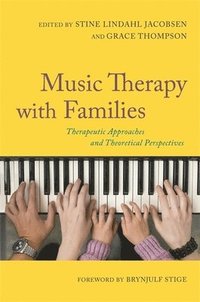 bokomslag Music Therapy with Families