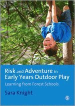 bokomslag Risk & Adventure in Early Years Outdoor Play