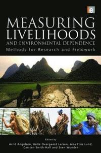 bokomslag Measuring Livelihoods and Environmental Dependence