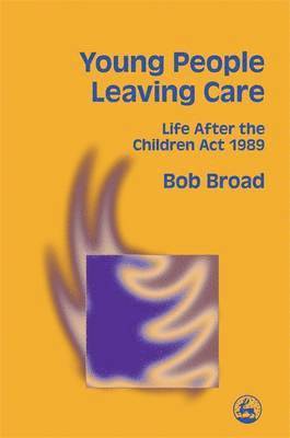 bokomslag Young People Leaving Care