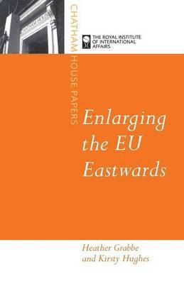 bokomslag Enlarging the EU Eastwards