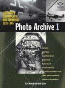Green, B: Luftwaffe Camouflage and Markings 1933-1945 Photo