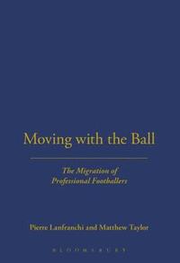bokomslag Moving with the Ball